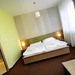 Hotel Lucivna Szálloda