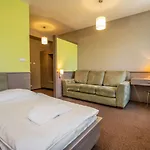 Szálloda Hotel Lucivna 3*