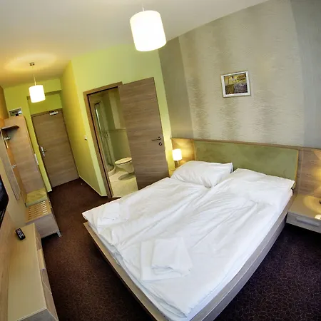 Hotel Lucivna Lučivná