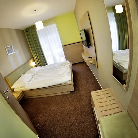 ホテル Hotel Lucivna Lučivná