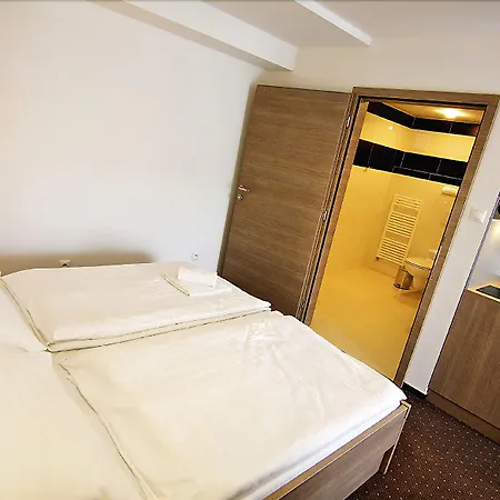 Hotel Lucivna 3* Lučivná