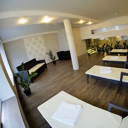 Hotel Lucivna Lucivna