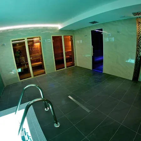 Hotel Lucivna Lučivná
