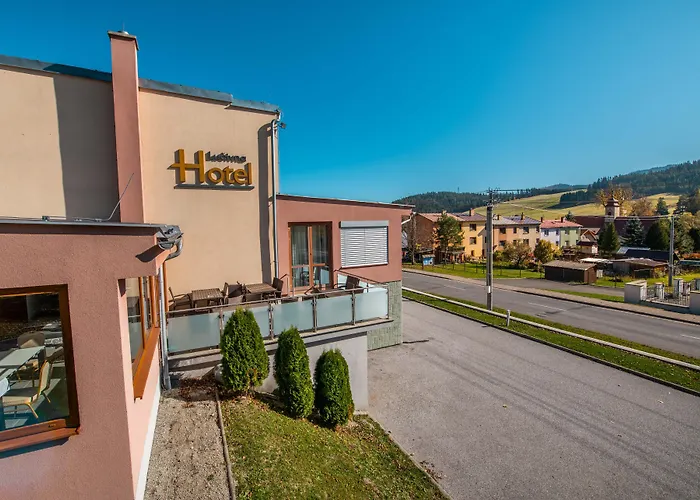 Hotel Lucivna 3* Lučivná