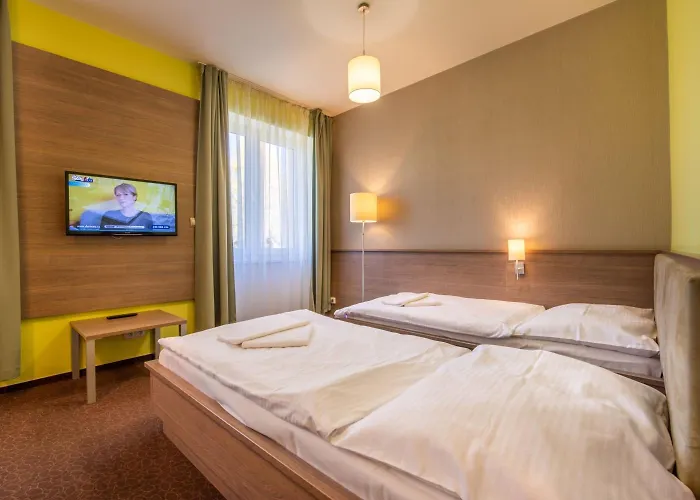Hotel Lucivna 3*